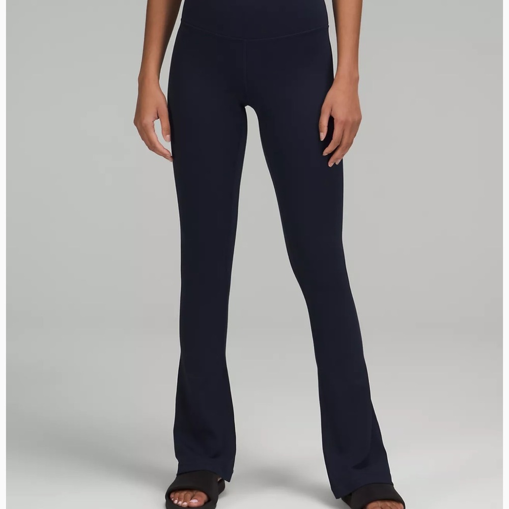 Align flare leggings